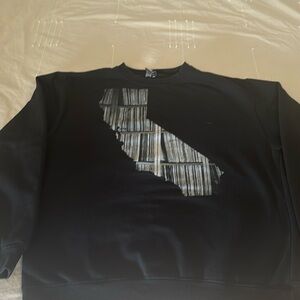 Upper playground Cali sweatshirt